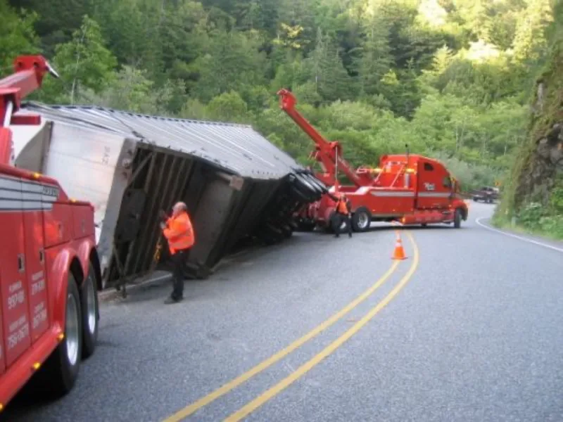 Reedsport accident recovery