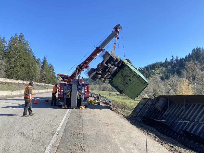 Coos River Hwy accident recovery